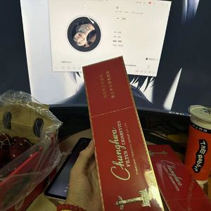 人人妻人人爽凹凸
